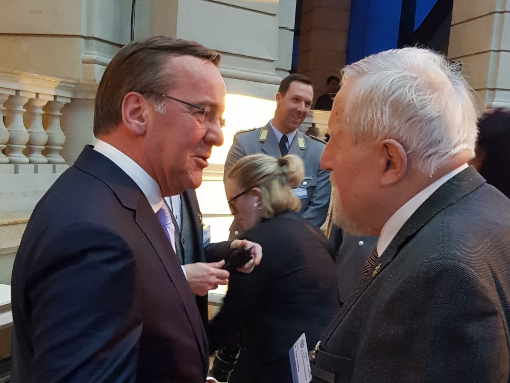 Erste Gespräche mit dem neuen Verteidigungsminister Boris Pistorius, zuletzt am 27. April 2023 in Berlin.